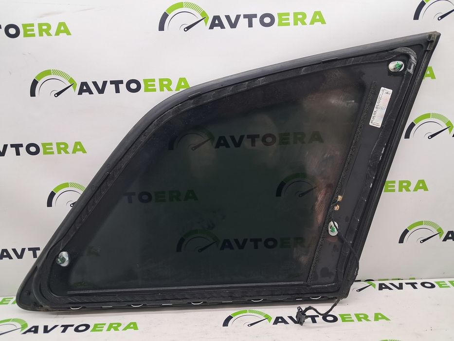 Боковая форточка хром левая AUDI Q7 4M 4M0845297BNVB