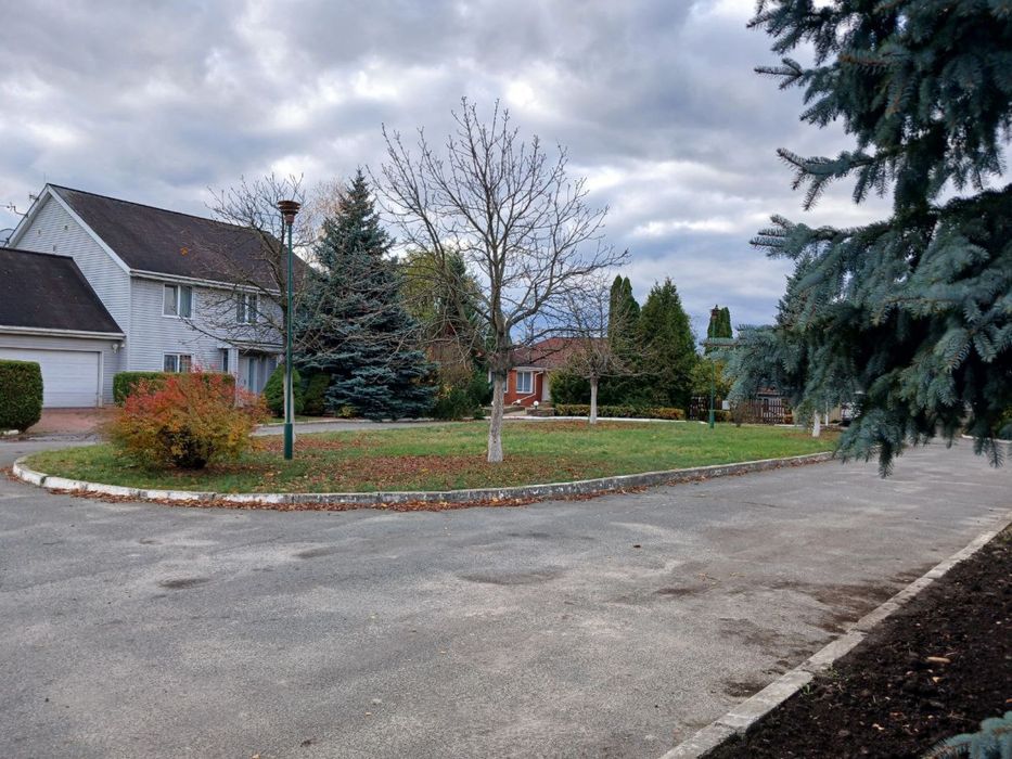 Будинок з великим підвалом і каміном! КМ Канадське Село, без %