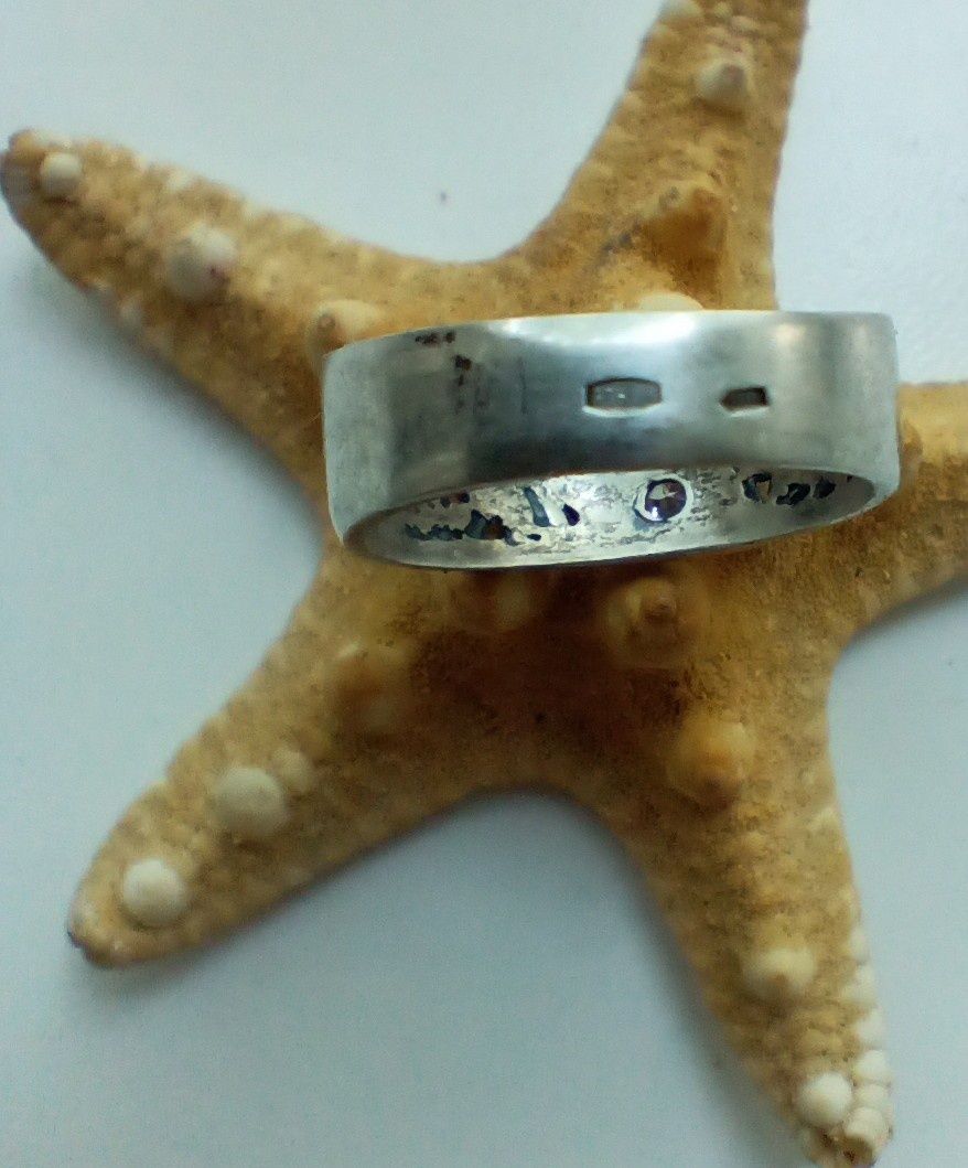Кільце (перстень) срібне з камінчиками
