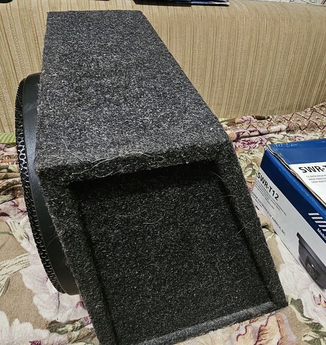 Alpine t12 сабвуфер