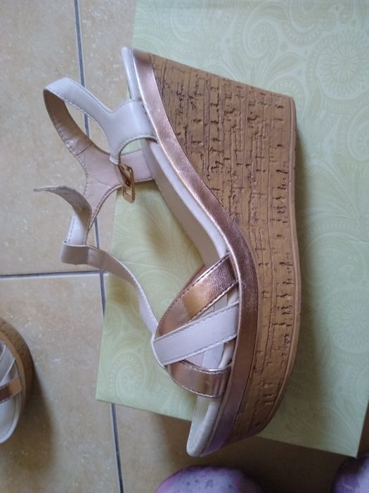 Sandały na koturnie Jenny Fairy 40