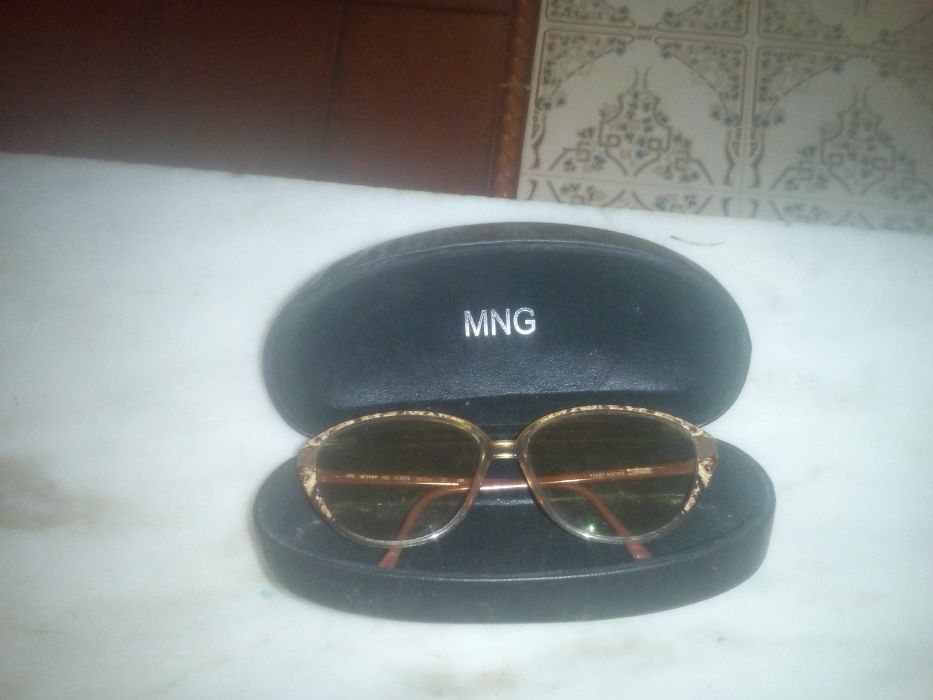Óculos Graduados MNG