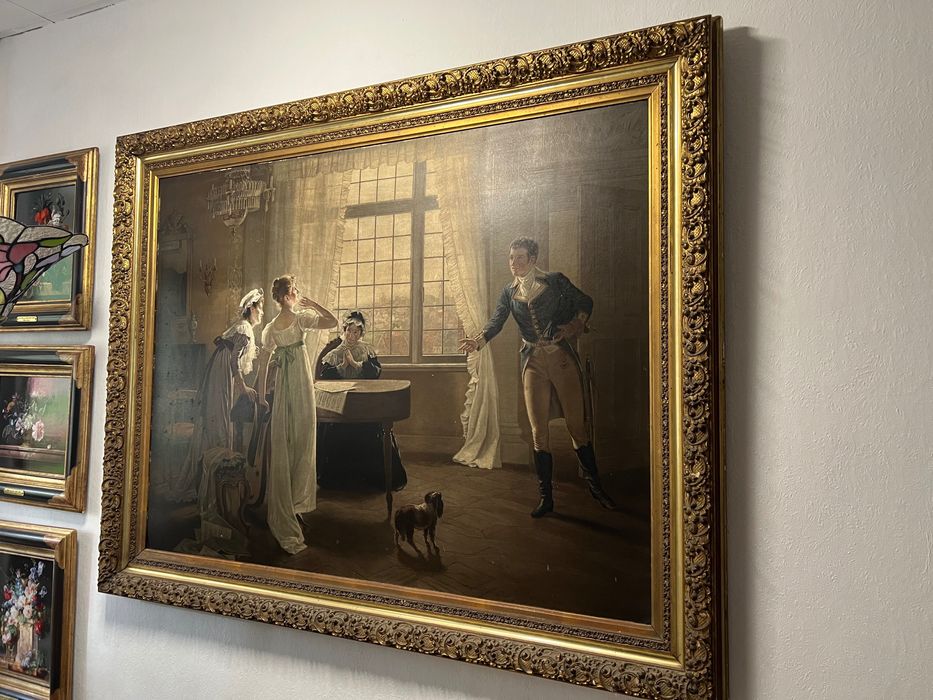 Картина в золотой раме, декор