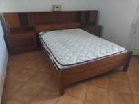 Mobília de quarto madeira maciça