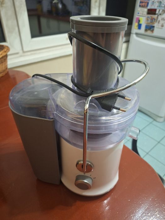 Hoffen sokowirówka JE-9293