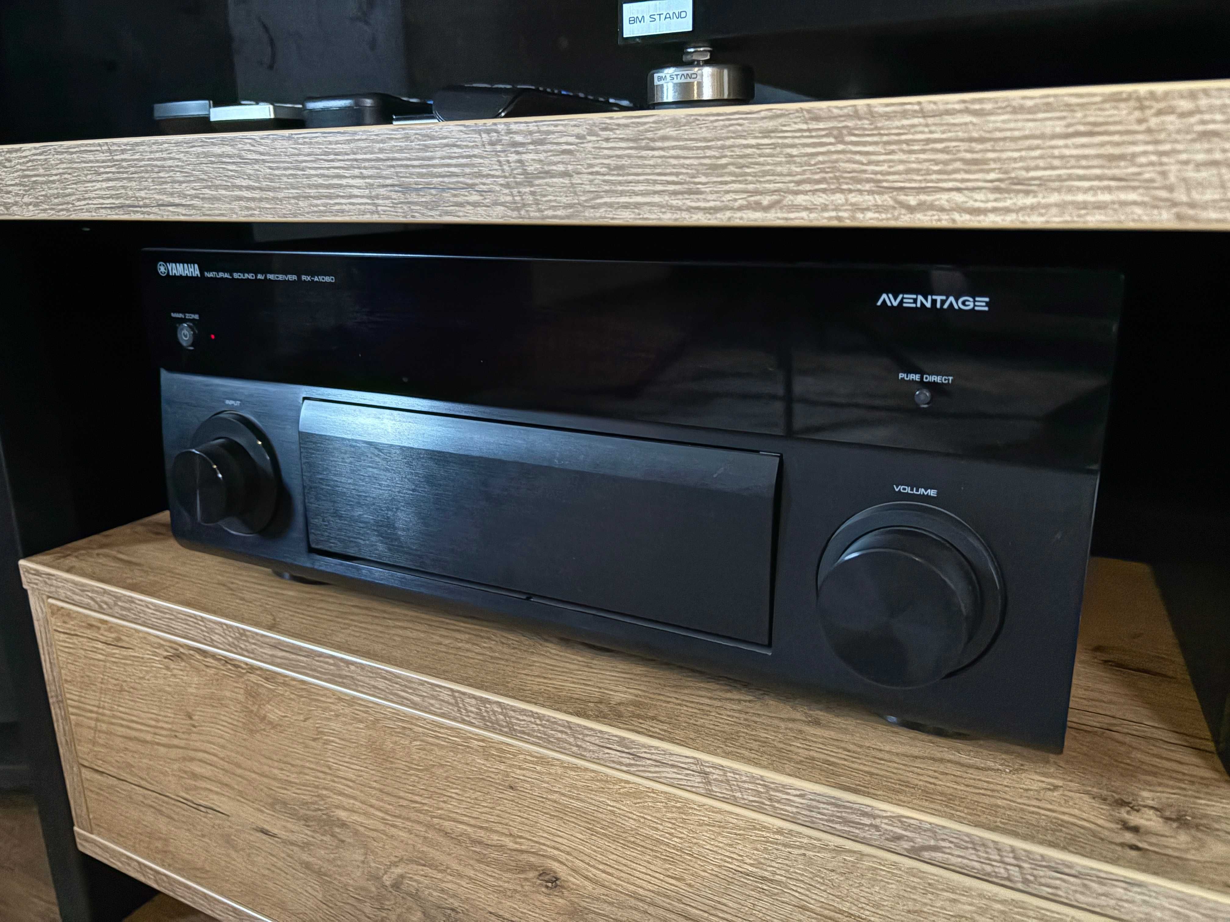 Amplituner YAMAHA RX-A 1060