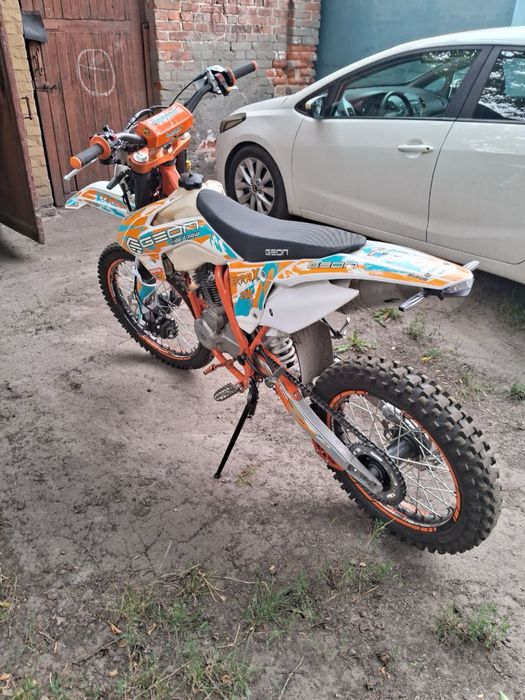 Geon Terra X 250  2020 рік Перша реєстрація 2021