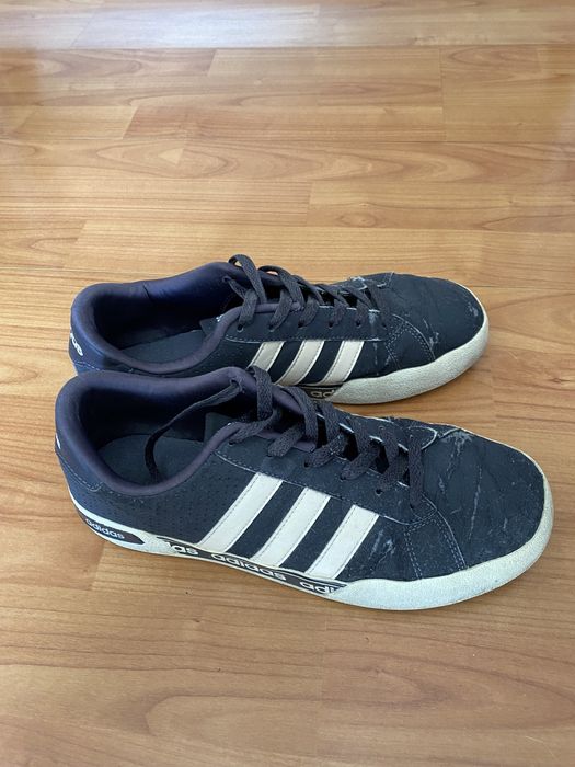 Sapatilhas azuis adidas