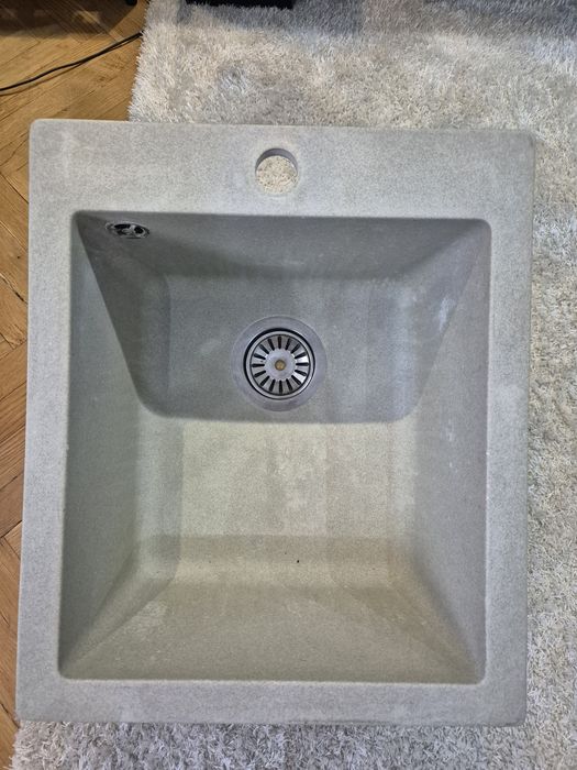 Мийка кухонна сіра прямокутна