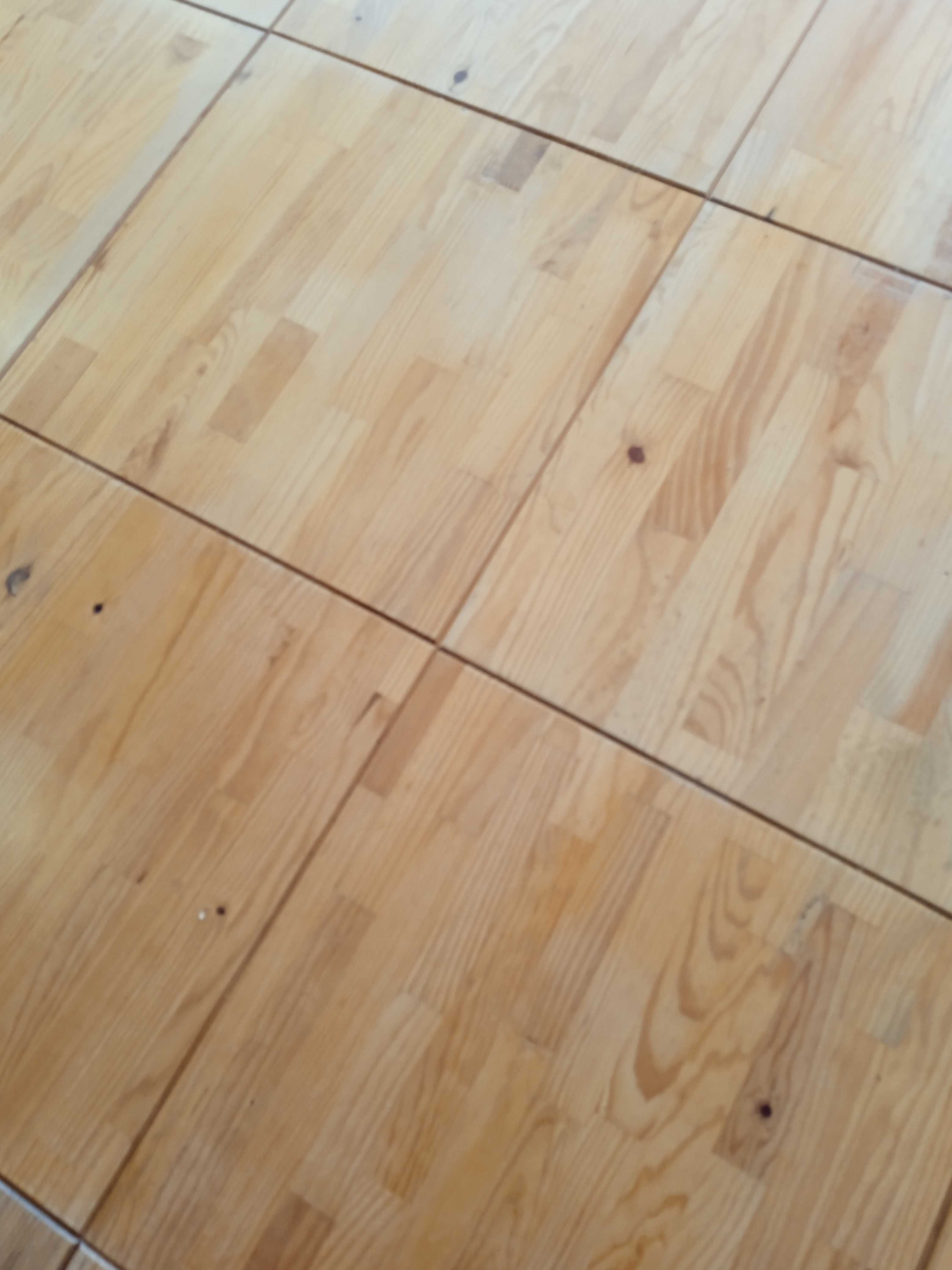 chão de madeira peças