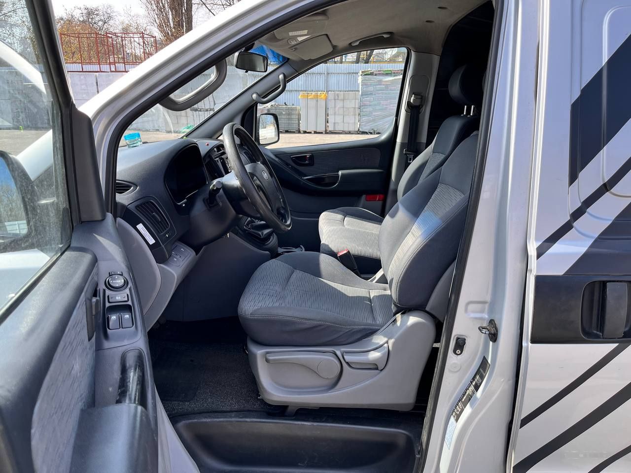 Продам Hyundai H1 Starex 2008 р 2.5 дизель