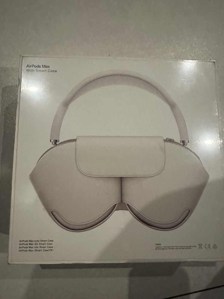 AirPods Max białe