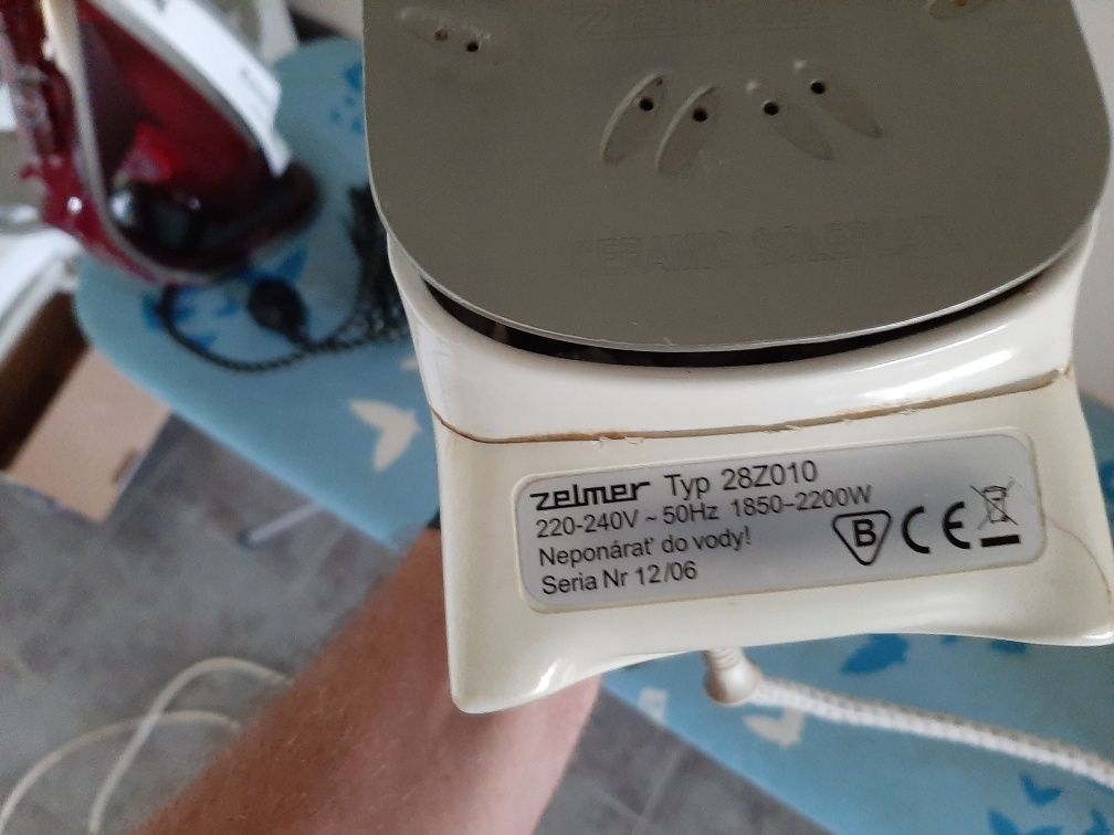 Żelazko Zelmer 28Z010