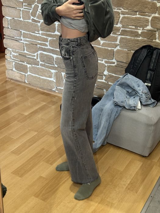 Сірі джинси Zara