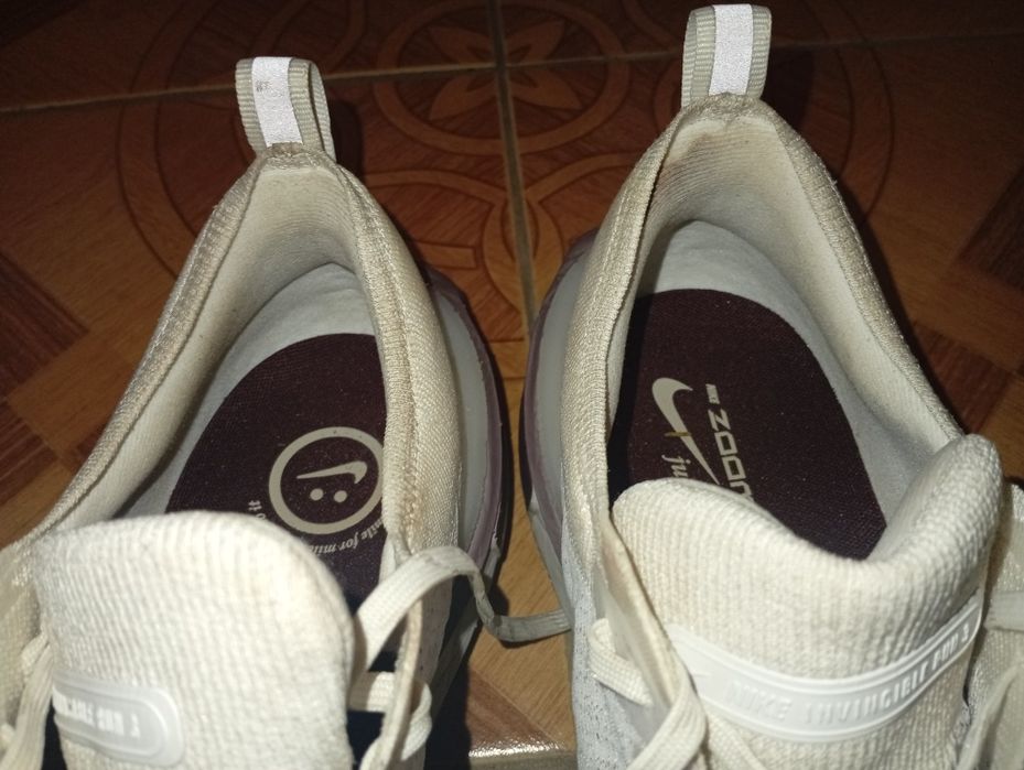 Чоловічі кросівки NIKE ZOOMX INVINCIBLE   RUN FK 3
