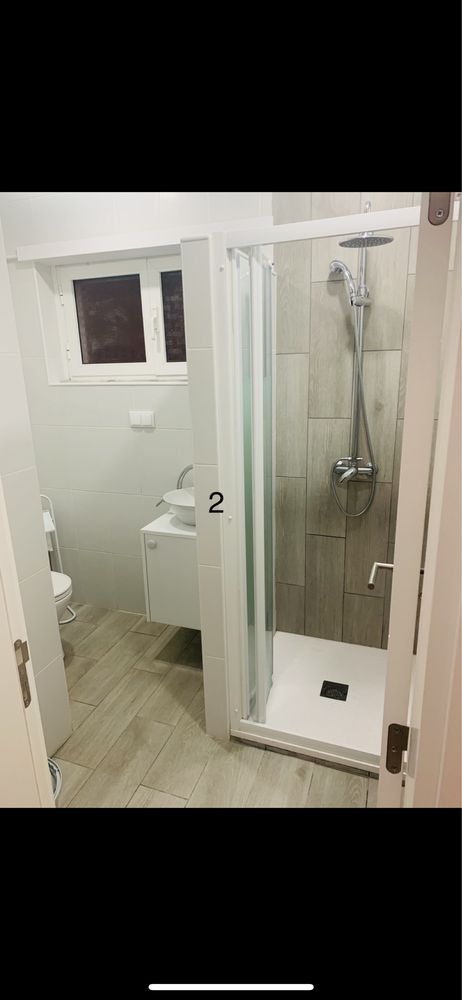 quarto para alugar  para uma senhora.