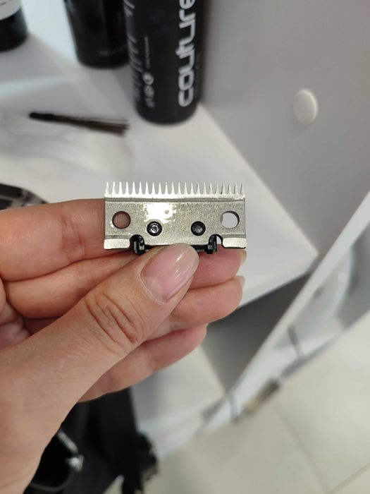 Продам ножі на машинку для стрижки Andis master cordless