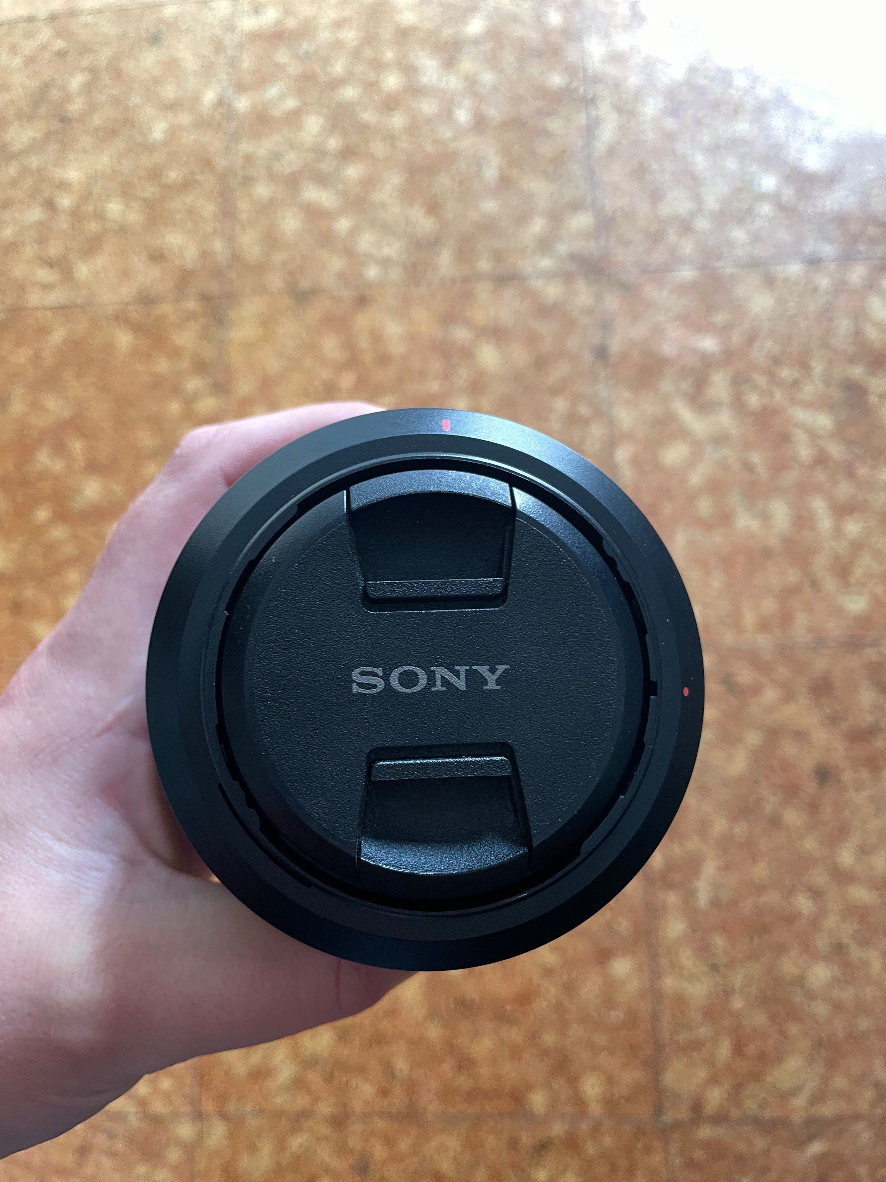 Sony lente 28-70mm F3.5-5.6 como nova