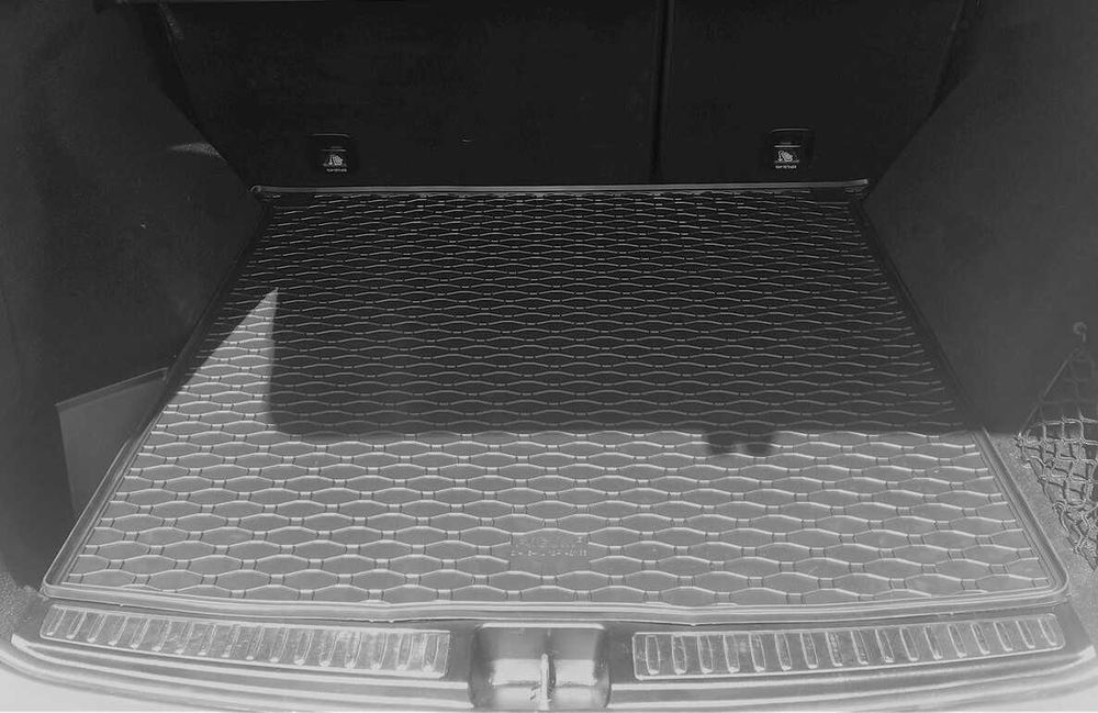Mercedes ML, GLE (W166) Килимок у багажник | Гумовий коврик Мерседес