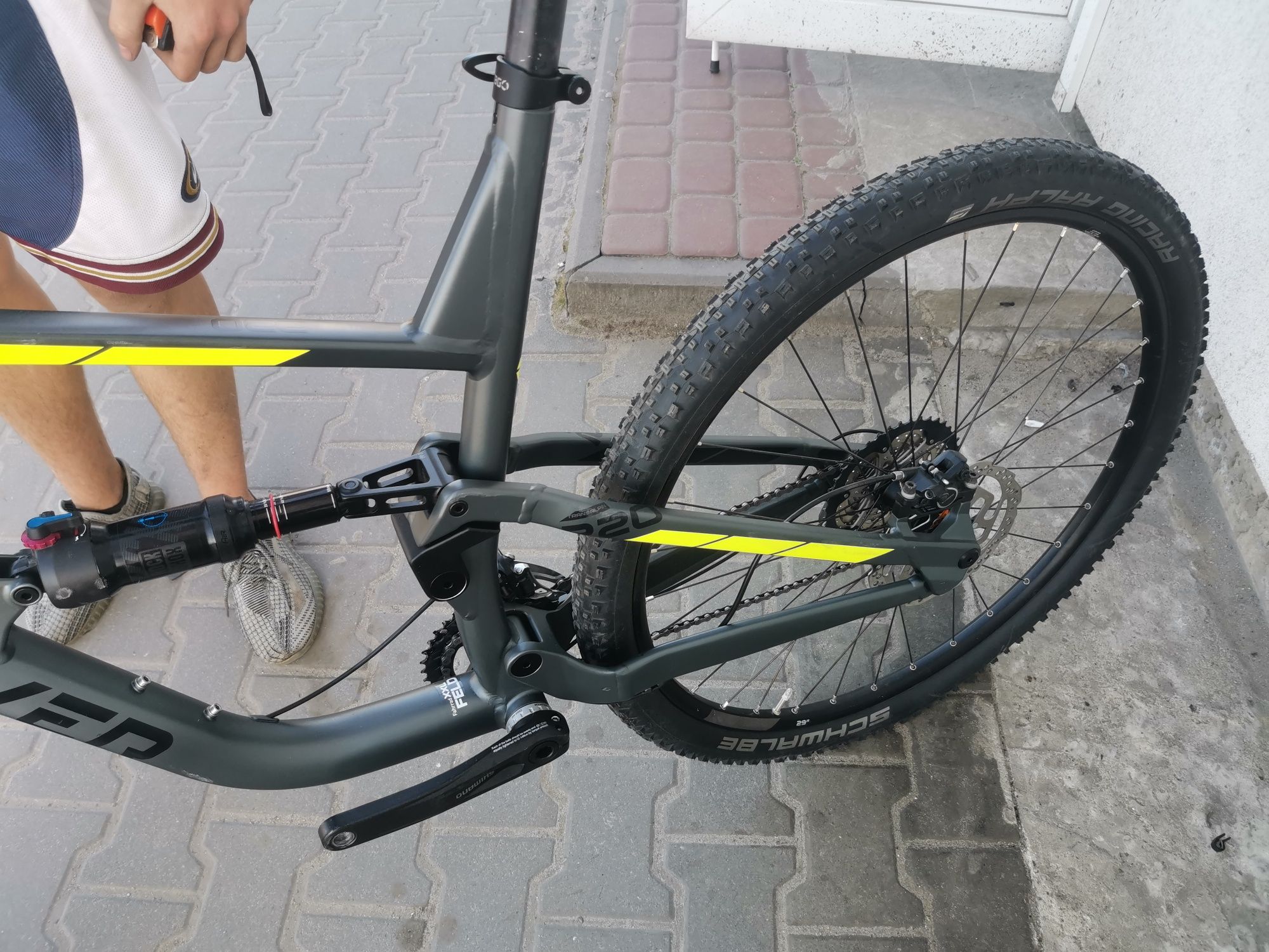 Велосипед двохпідвіс Carver 29 кол Shimano Deore 23 рік Стан нового