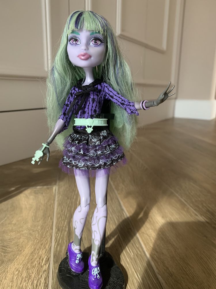 Monster High, колекція, 900 грн кожна