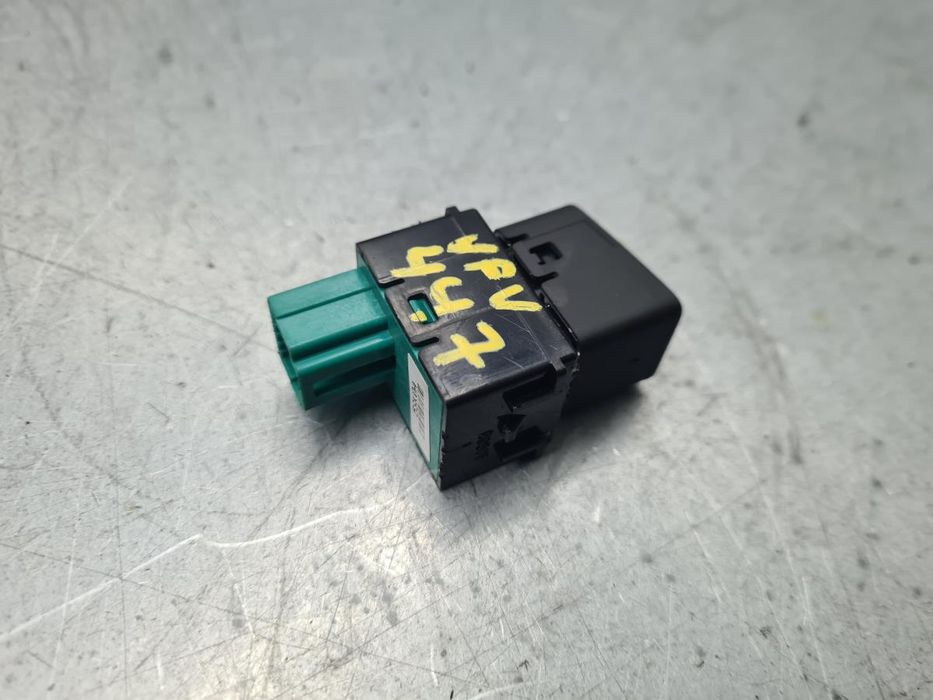 Comando / botão / interruptor multifunções NISSAN Leaf EV (ZE1)