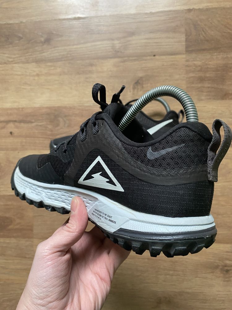 Кроссовки Nike Air Zoom Wildhorse 5 размер 38 стелька 24