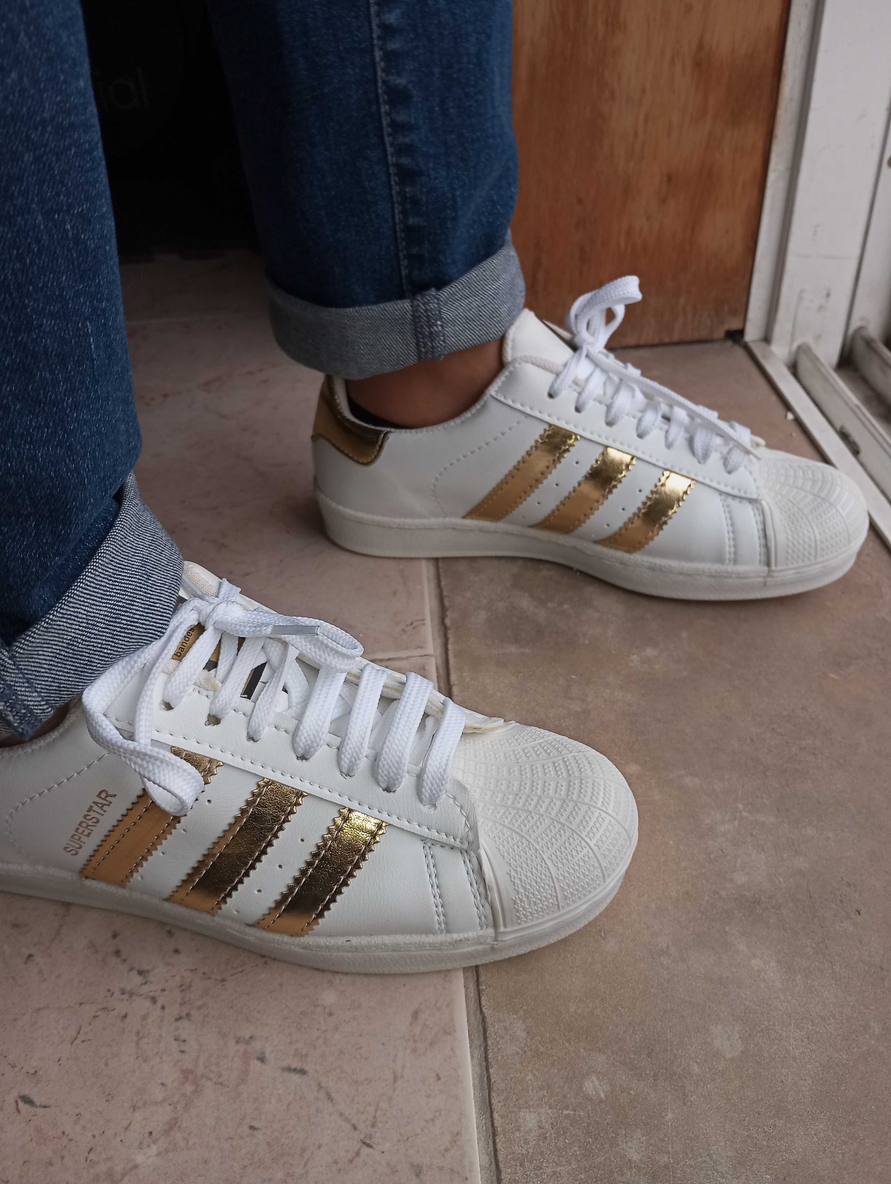 Sapatilha ADIDAS replica - Tam 39