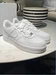 Buty Nike AF1 białe roz. 42 nowe z metkami