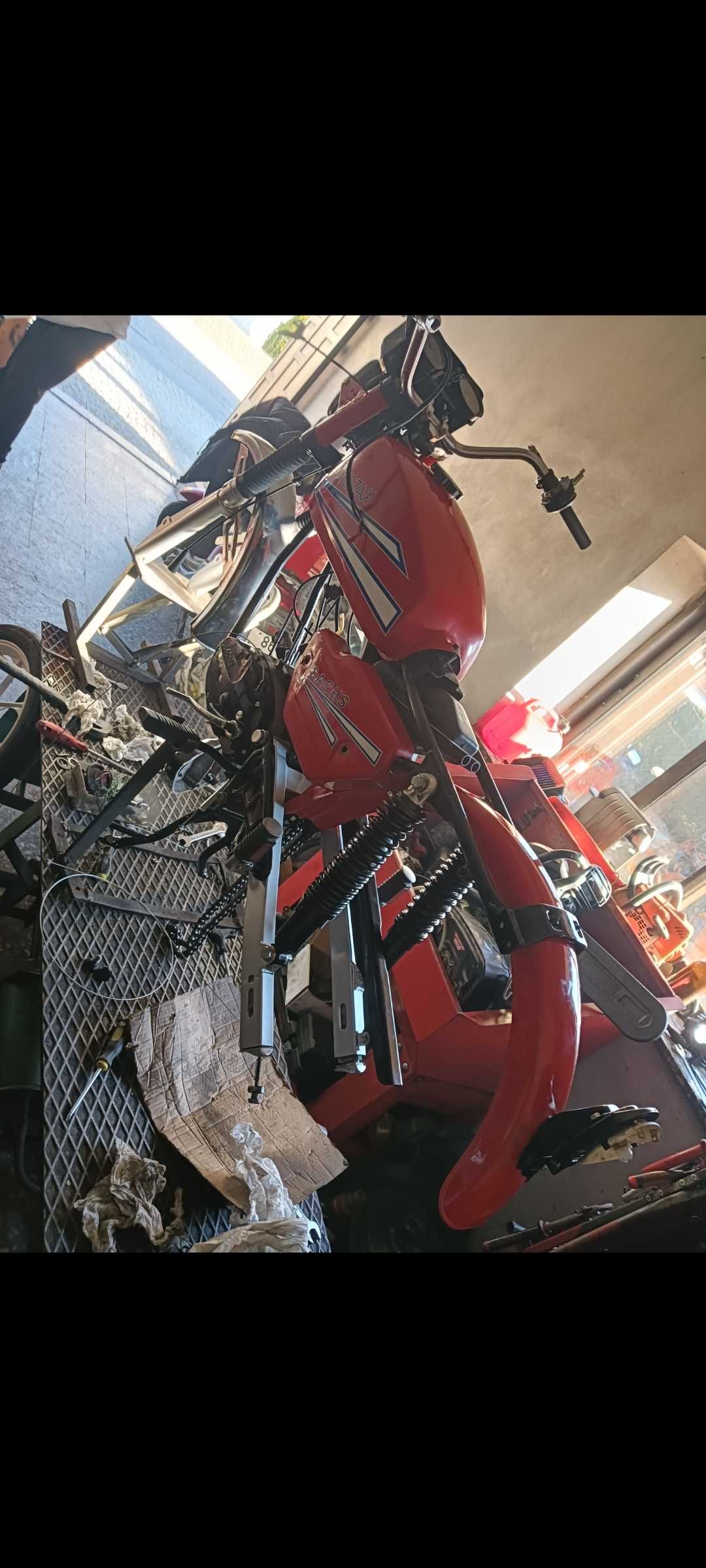 Vendo Sachs motozaki restaurada