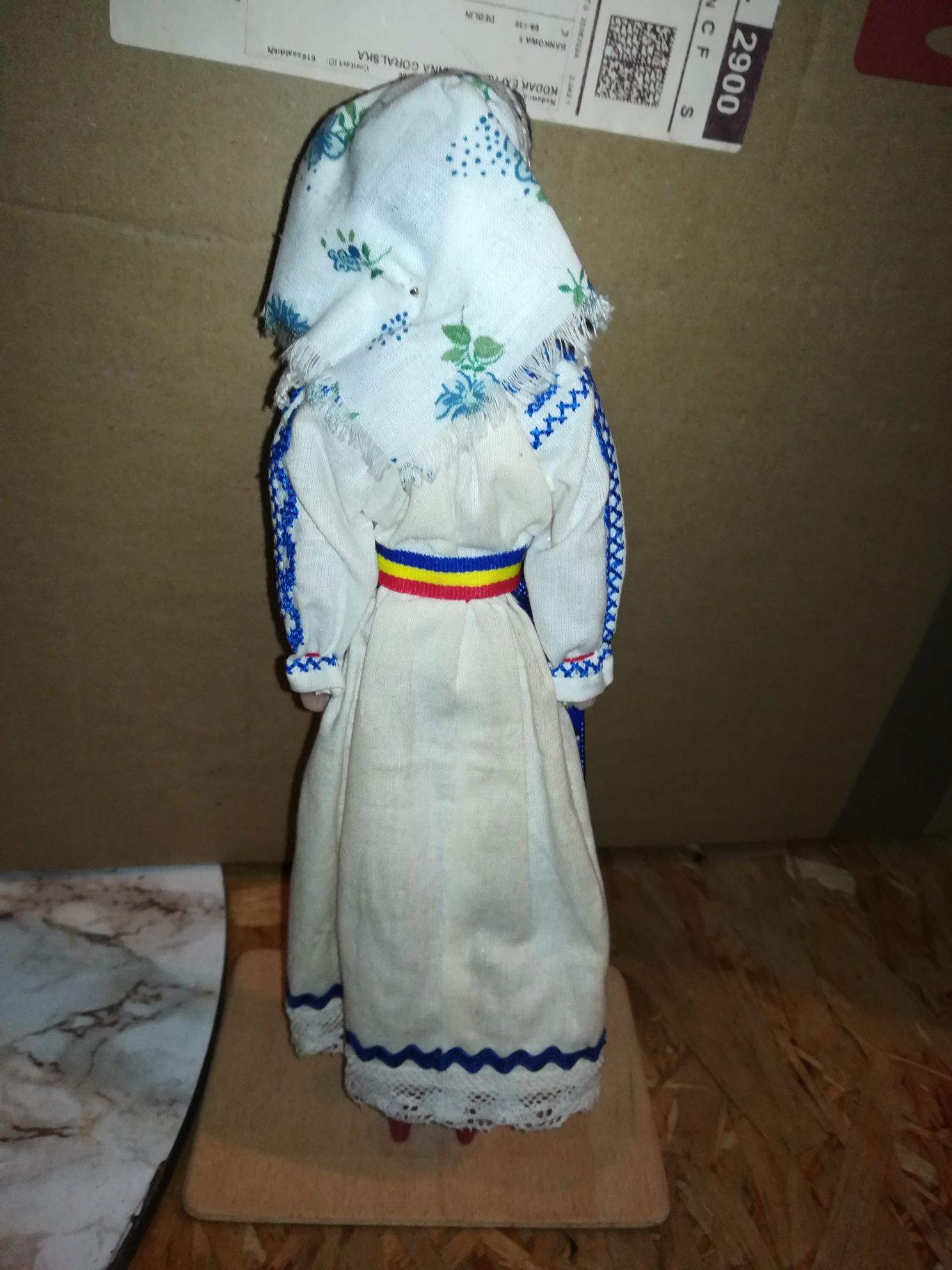 Stara vintage Lalka stroju ludowym