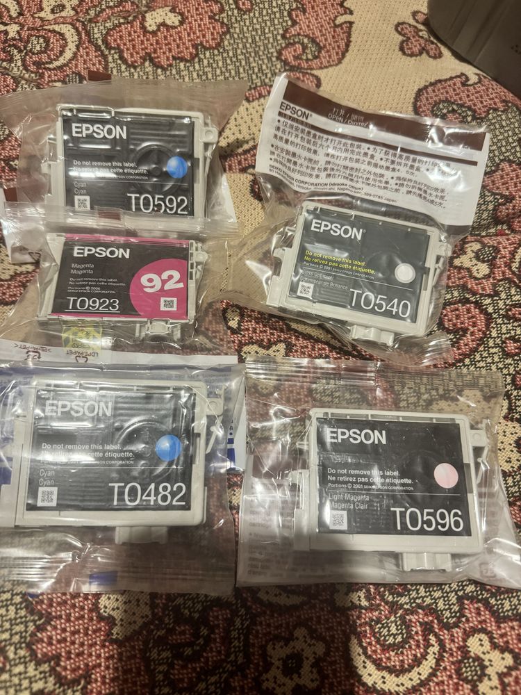 Продам картриджі для принтера Epson