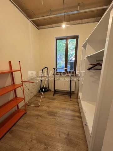 Продаж будинку вул.Гвардійська поруч Деміївка, просп.Лобановського