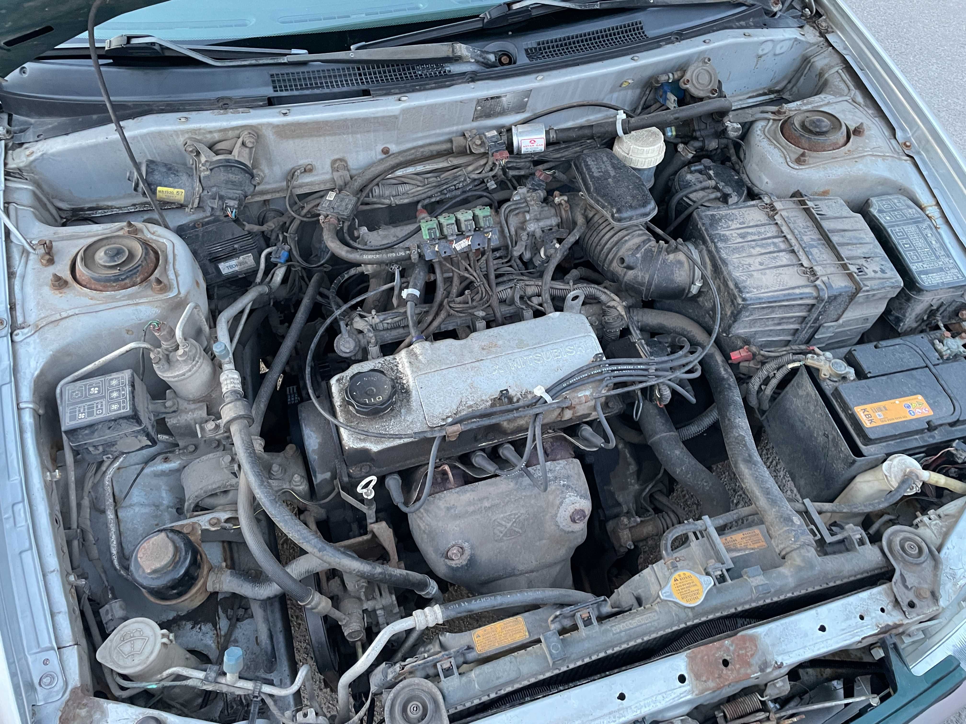 Mitsubishi Lancer 6 2001