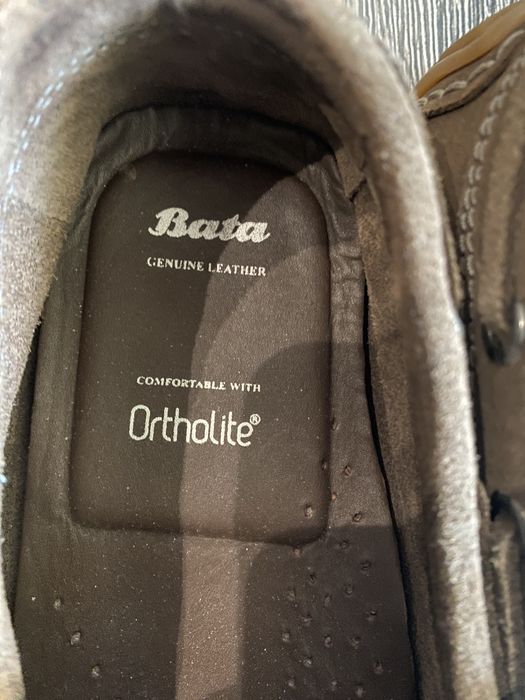 Шкіряні туфлі bata 42