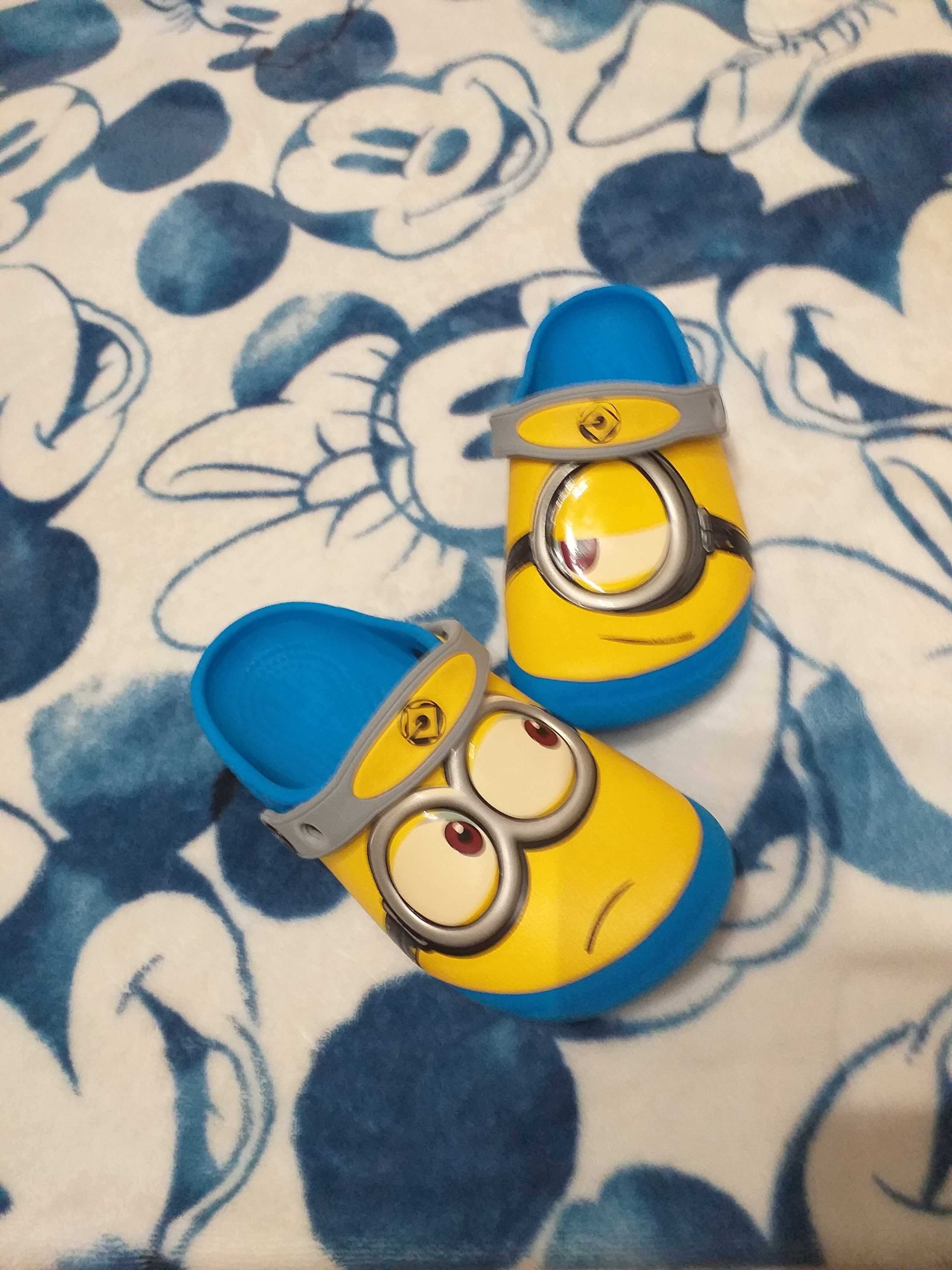 Klapki Crocs Minionki rozm 12 ( 29-30)