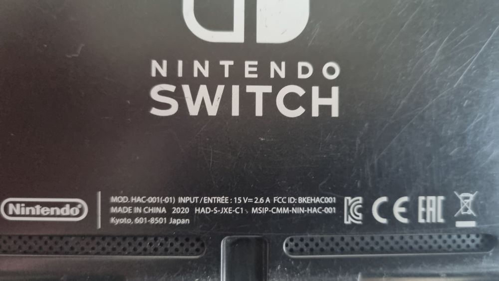 Nintendo switch v2 full pakiet + gra