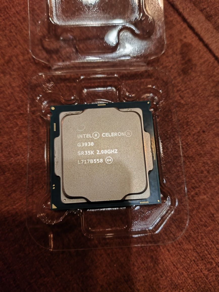 Процесор Intel Celeron G3930