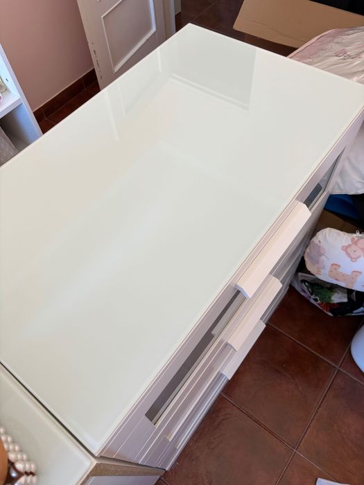 2 Cômodas Ikea com 3 gavetas