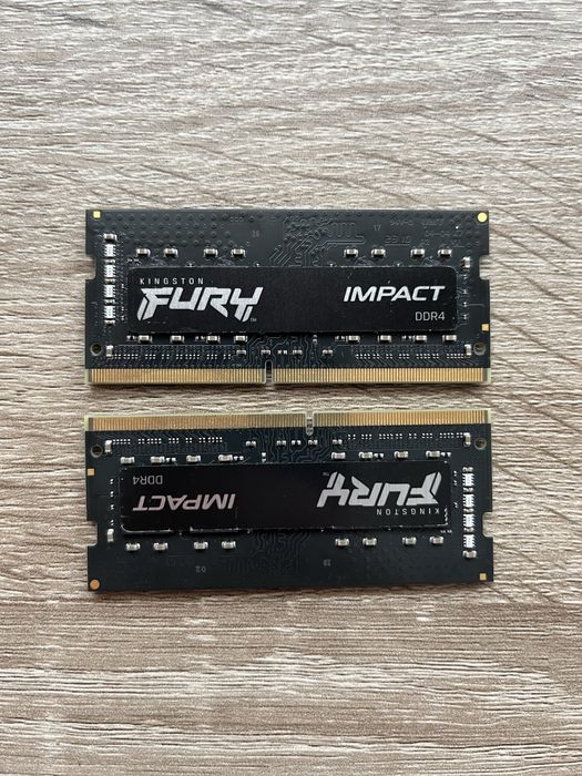 Продам оперативну память kingston 2 х 16 гб 3200 ддр4