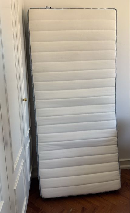 Colchão IKEA de molas ensacadas - VALEVAG, 90x200 cm