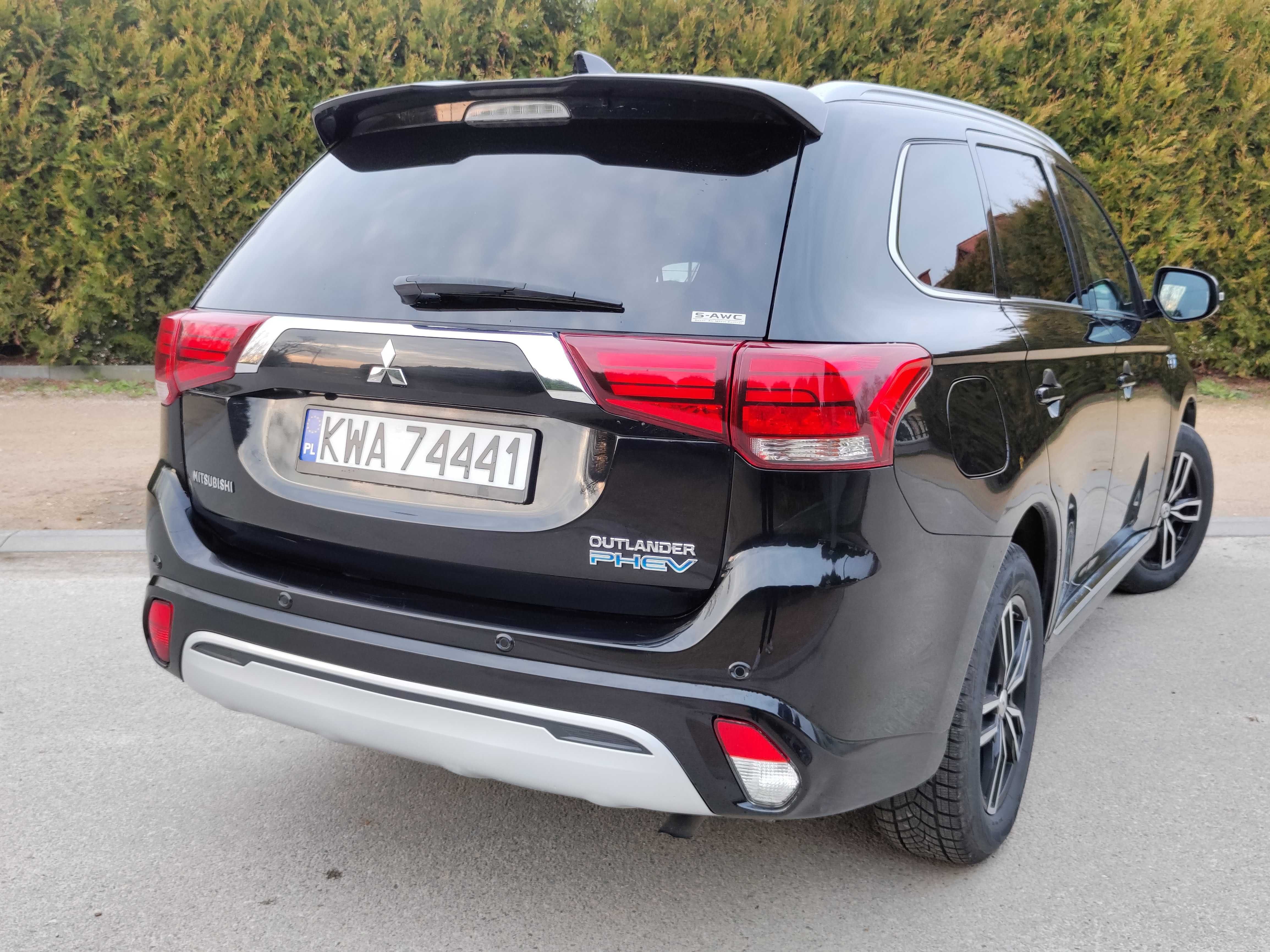 Mitsubishi Outlander 2.4 PHEV-Hybryda Plug-IN/ Full LED/ NAVI/INTENSE+