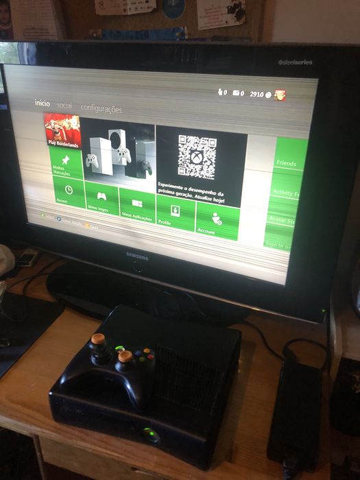 Xbox 360 S 250GB com Jogos