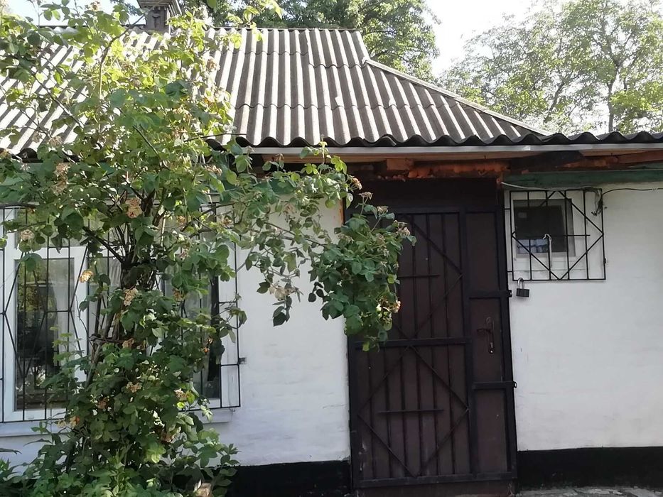 Продаж дачі в селі Куклинці — затишок, простір і природа