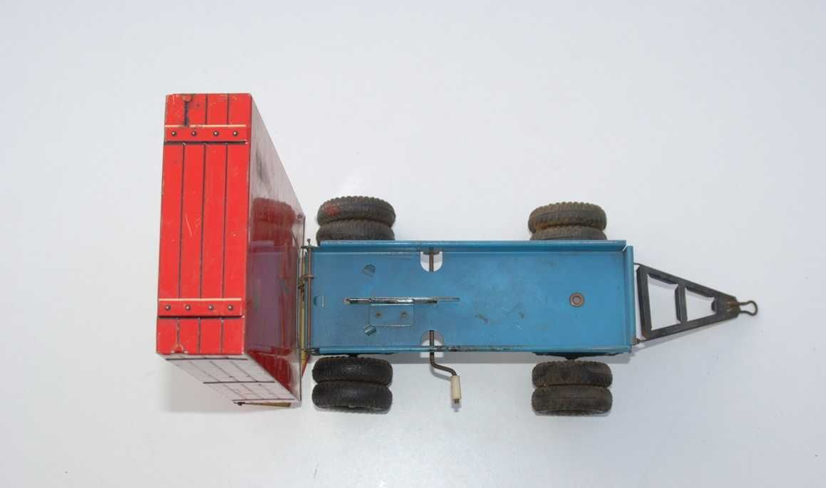 Stara zabawka przyczepa blaszany do traktora antyk zabytek