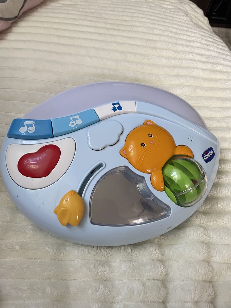 Музична іграшка на ліжечко chicco