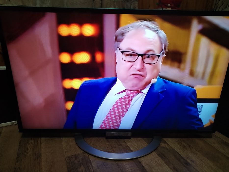 Телевізор Sony 42 дюйми wi fi  Bluetooth