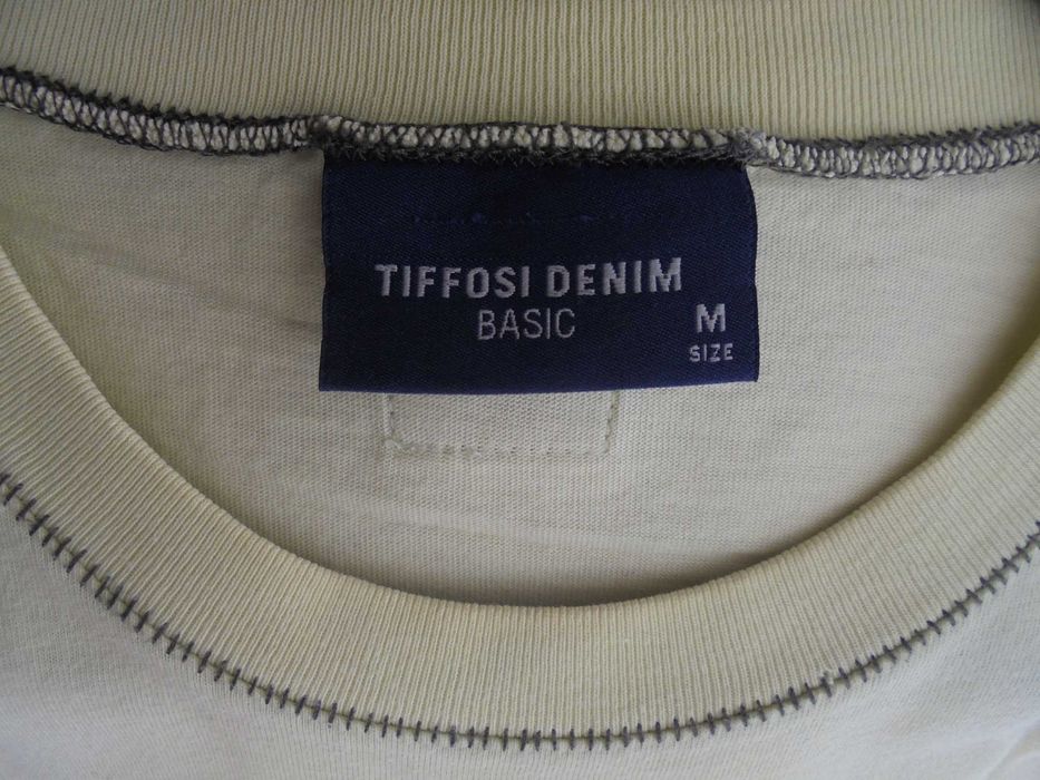 T-shirt de homem da marca TIFFOSI
