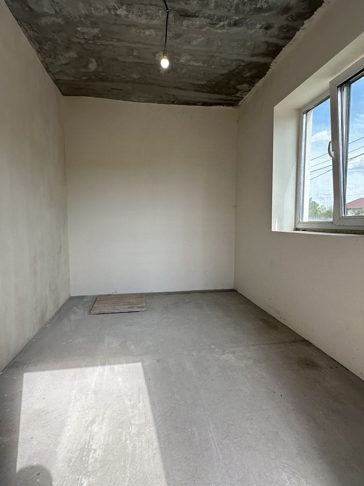 Продаж будинку 160 кв.м ( 10 соток)