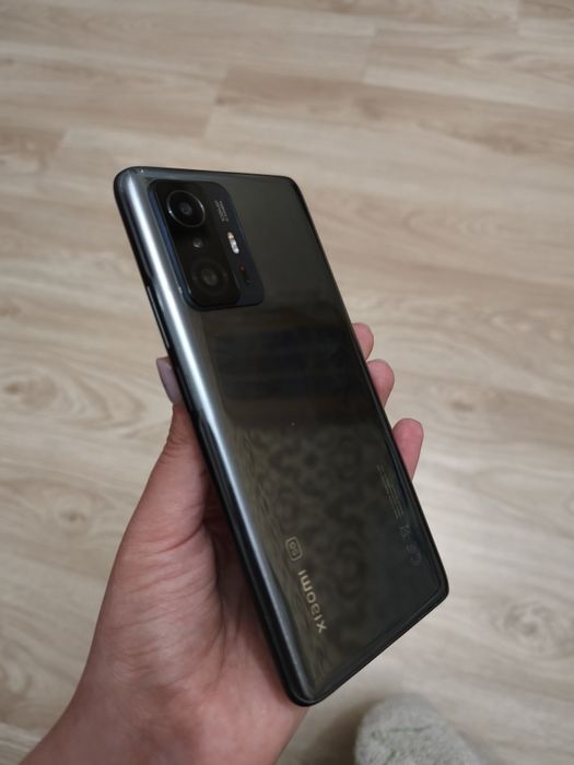 Телефон Xiaomi 11t 8/128
